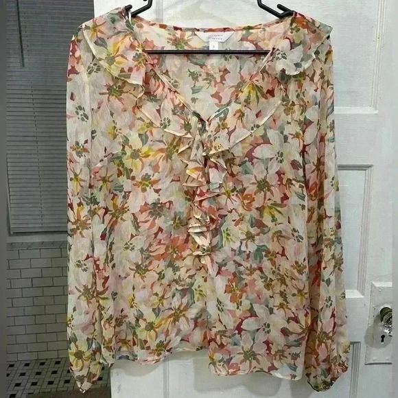 Lauren Conrad LC floral ruffled sheer blouse size small - Picture 3 of 12